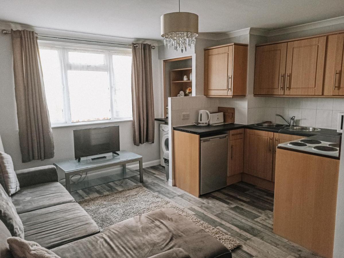 Esplanade Court Apartment With Communal Seasonal Heated Pool Paignton Exterior foto