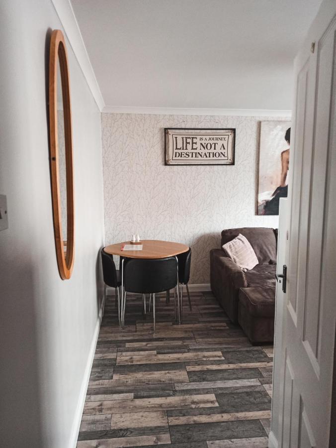 Esplanade Court Apartment With Communal Seasonal Heated Pool Paignton Exterior foto